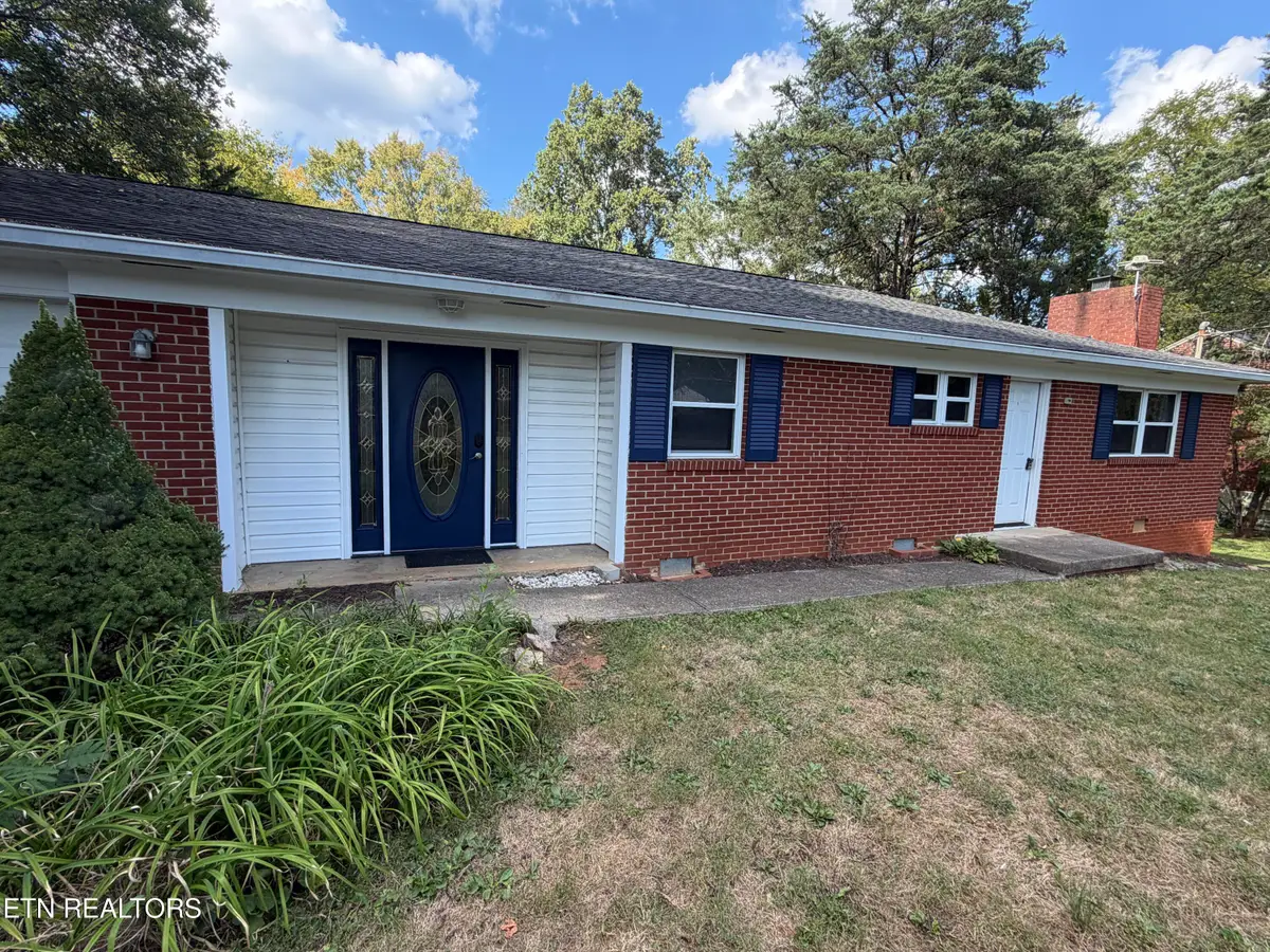 1513 Fair Drive, Knoxville, TN 37918 - #1
