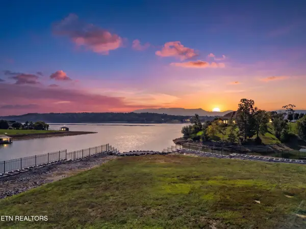 186 Scenic Shores Drive, Dandridge, TN 37725