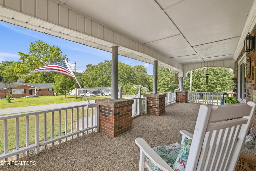 120 Hansard Rd, Maynardville, TN 37807 - #3