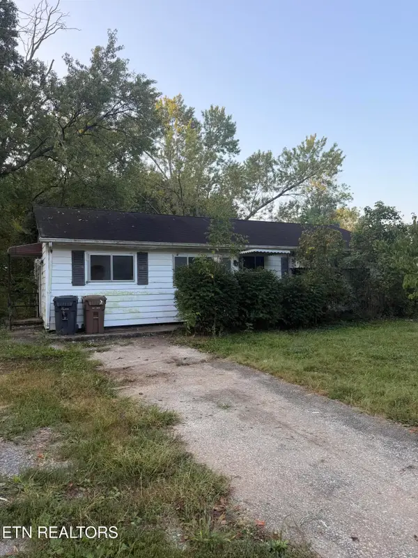3408 Boright Drive, Knoxville, TN 37917