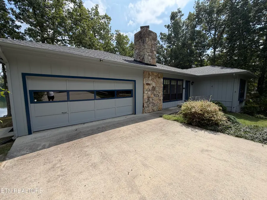 124 Canterbury Drive, Crossville, TN 38558 - #2