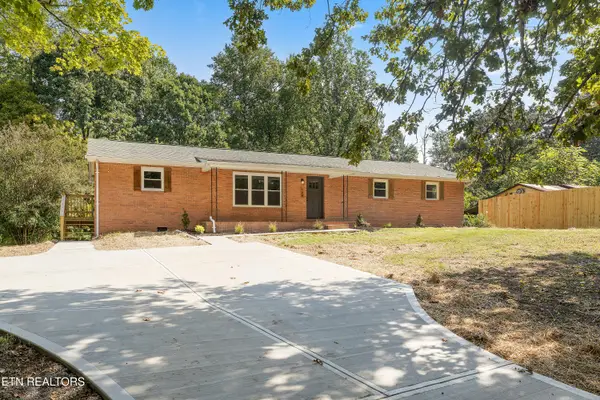 128 Edgewood Heights Lane, Powell, TN 37849