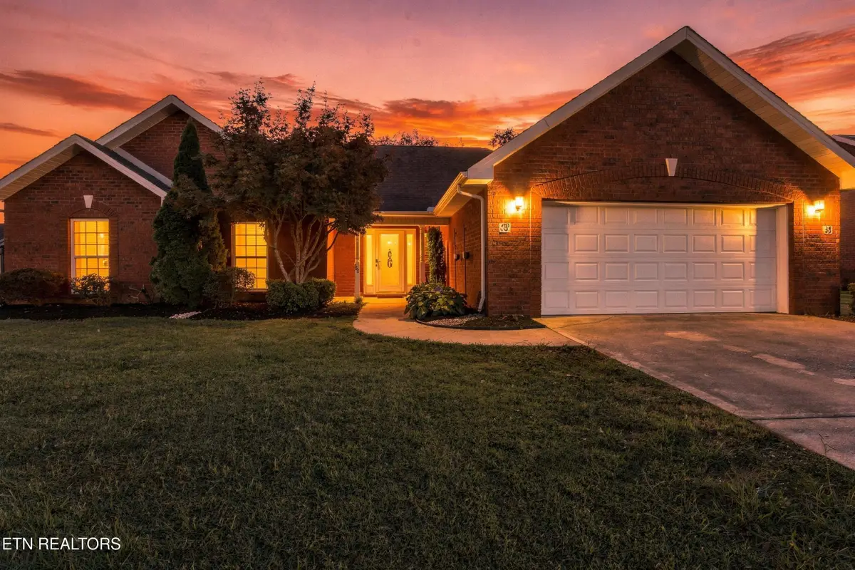 160 Edinburgh Drive, Lenoir City, TN 37771 - #1