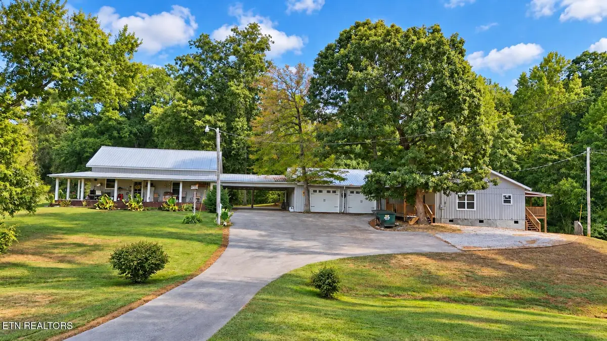 2225 Winona Rd, Huntsville, TN 37756 - #1