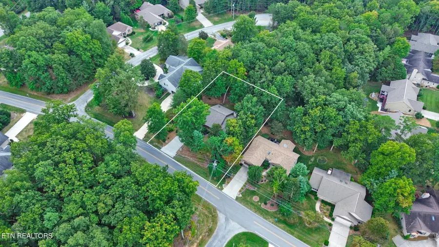 107 Markham Lane, Crossville, TN 38558 - #3
