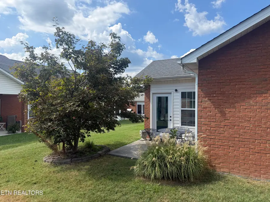 190 Blackfoot Way, Lenoir City, TN 37772 - #2