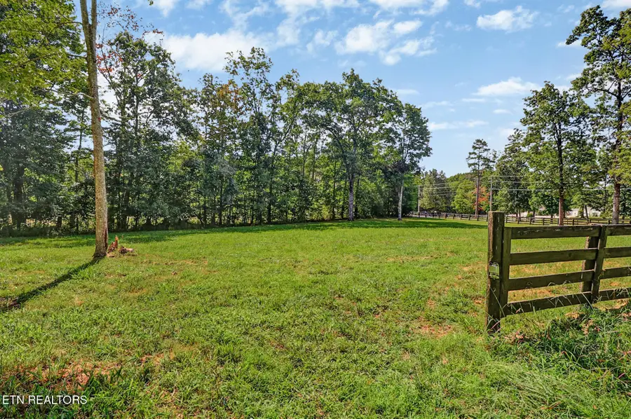 606 Ridge Top Drive, Jamestown, TN 38556 - #2