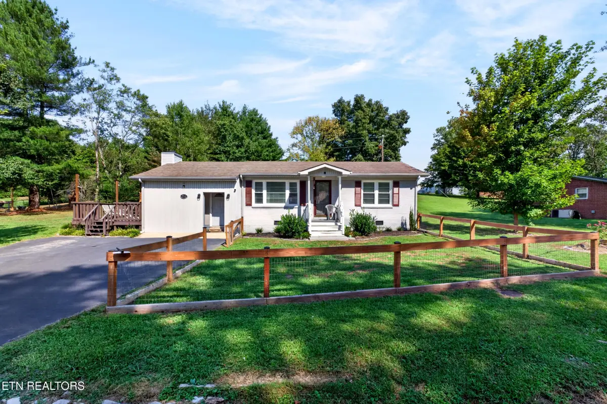 204 Camp Drive, Sparta, TN 38583 - #1