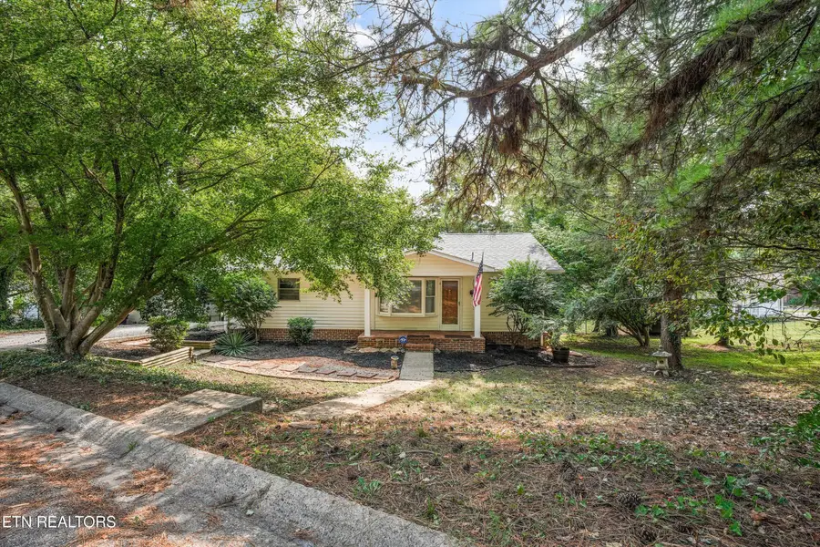 303 W Outer Drive, Oak Ridge, TN 37830 - #2