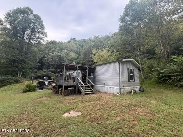 238 Coal Stone Branch Rd, Miracle, KY 40856