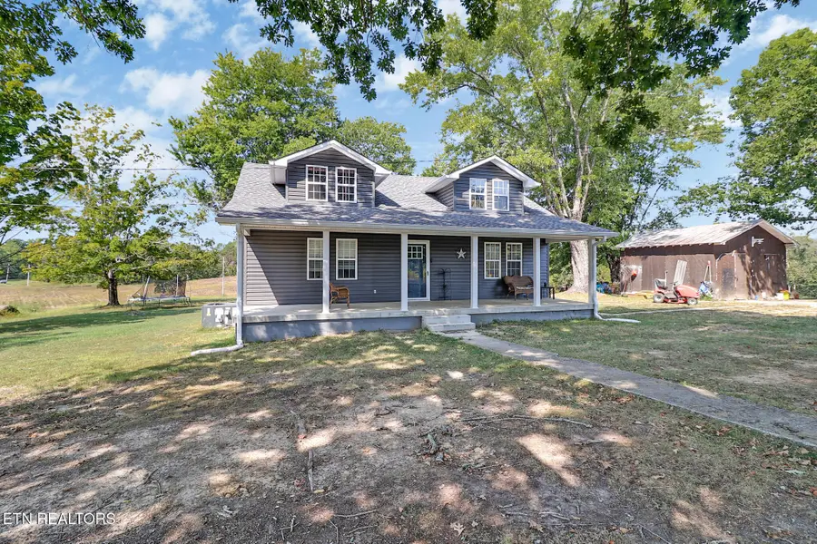 9750 Faix Rd, Byrdstown, TN 38549 - #3