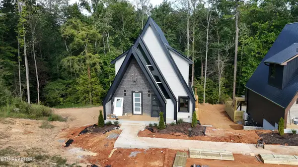 651 Longbow Way, Pigeon Forge, TN 37863
