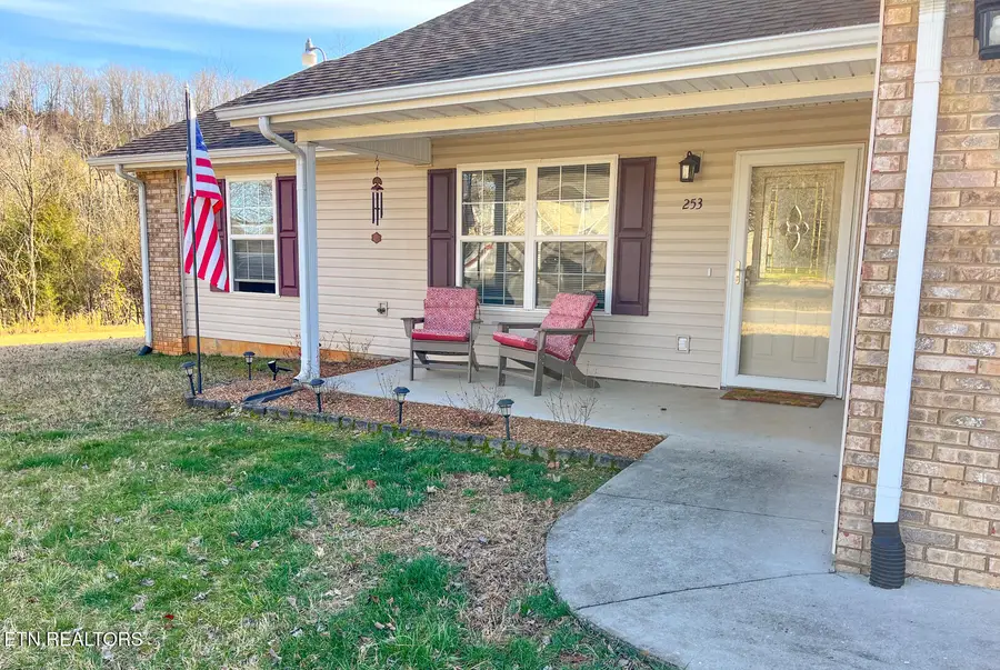 253 Dumplin Lane, Kodak, TN 37764 - #2