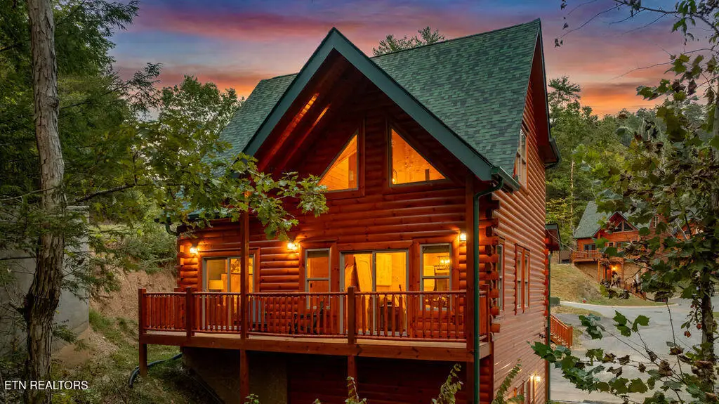 2106 Vly Crk Way, Pigeon Forge, TN 37862 - #1