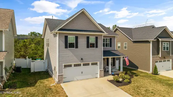 133 Songberry St, Oak Ridge, TN 37830