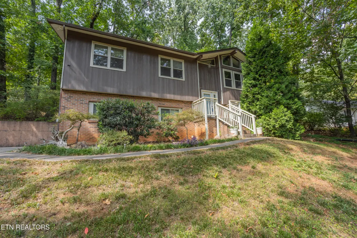 5029 Ridgemont Drive, Knoxville, TN 37918 - #1