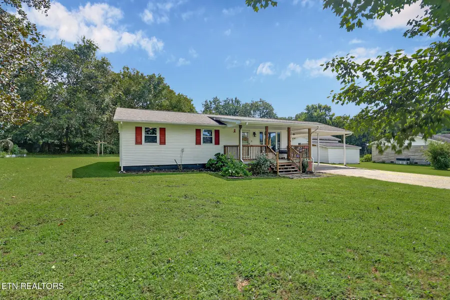 514 Evergreen St, Harriman, TN 37748 - #2