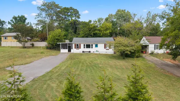 7205 S Northshore Drive, Knoxville, TN 37919