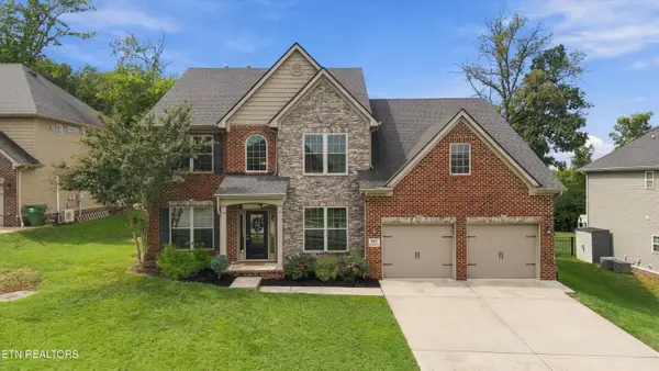 807 Brookwood Lane, Maryville, TN 37801