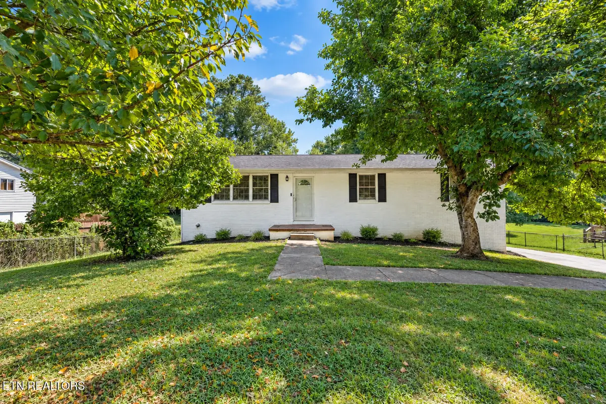 512 Highland View Drive, Knoxville, TN 37920 - #1