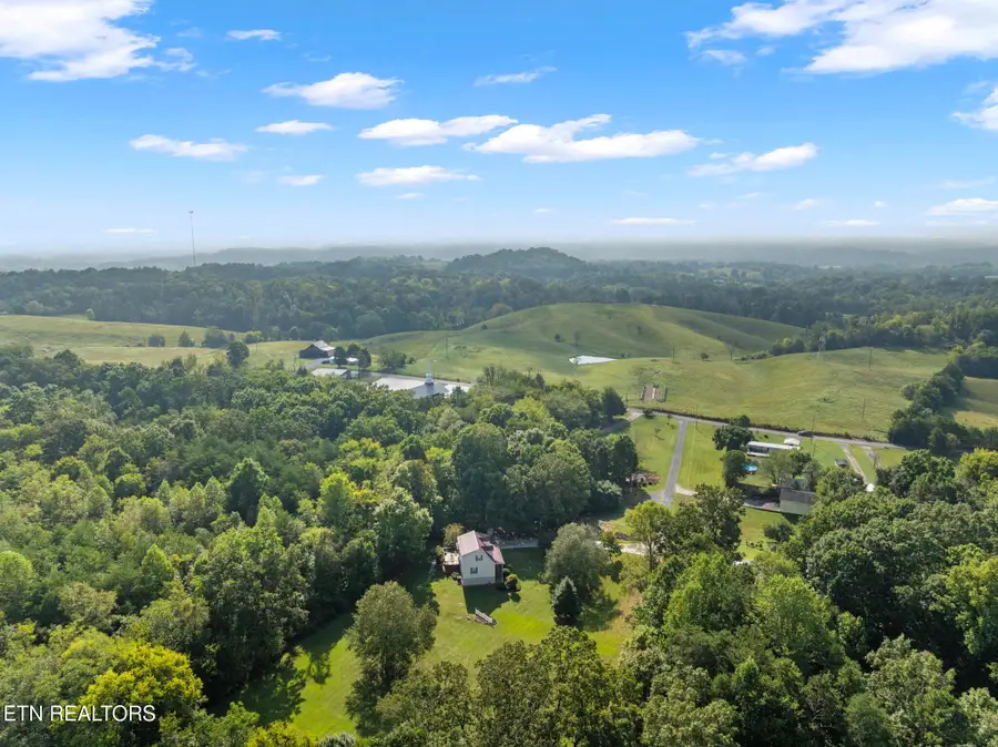 4974 Saint Paul Rd, Morristown, TN 37813 - #3