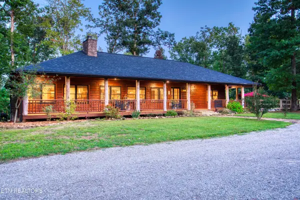 328 Briar Point Rd, Allardt, TN 38504