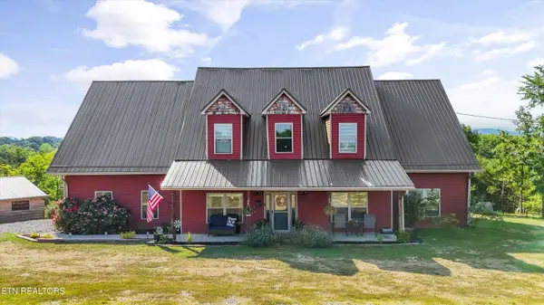 1842 Chapel Rd, Sevierville, TN 37876