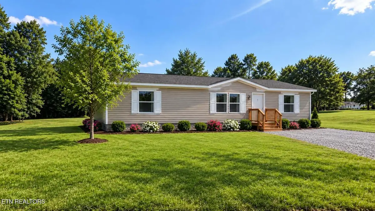 1809 Chestnut St, Sweetwater, TN 37874 - #1