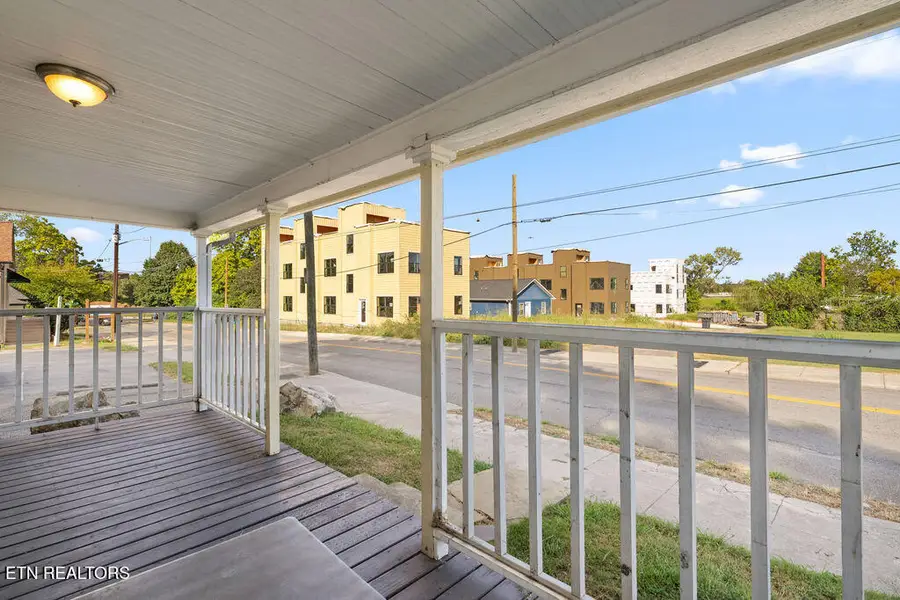 911 University Ave, Knoxville, TN 37921 - #3