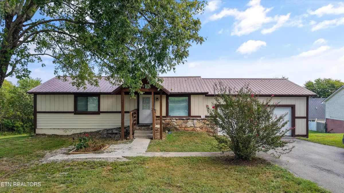 2882 Boyds Creek Hwy, Sevierville, TN 37876 - #1