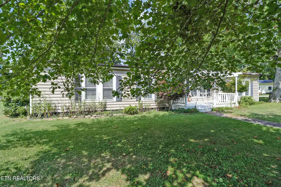 313 Rugby Rd, Crossville, TN 38558 - #3