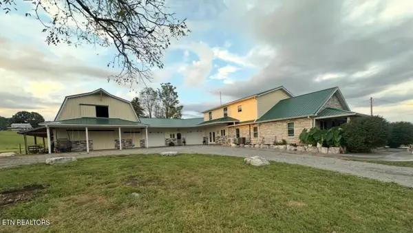 5460 Flatwoods Rd, Rose Hill, VA 24281