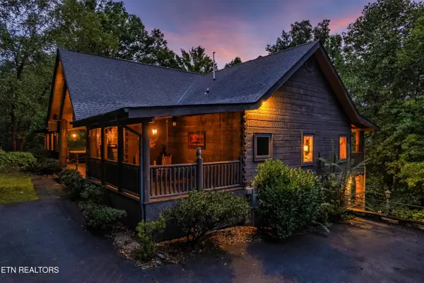 2670 Cedar Falls Way, Sevierville, TN 37862