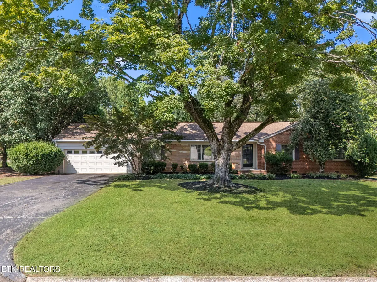 8121 Bennington Drive, Knoxville, TN 37909 - #1