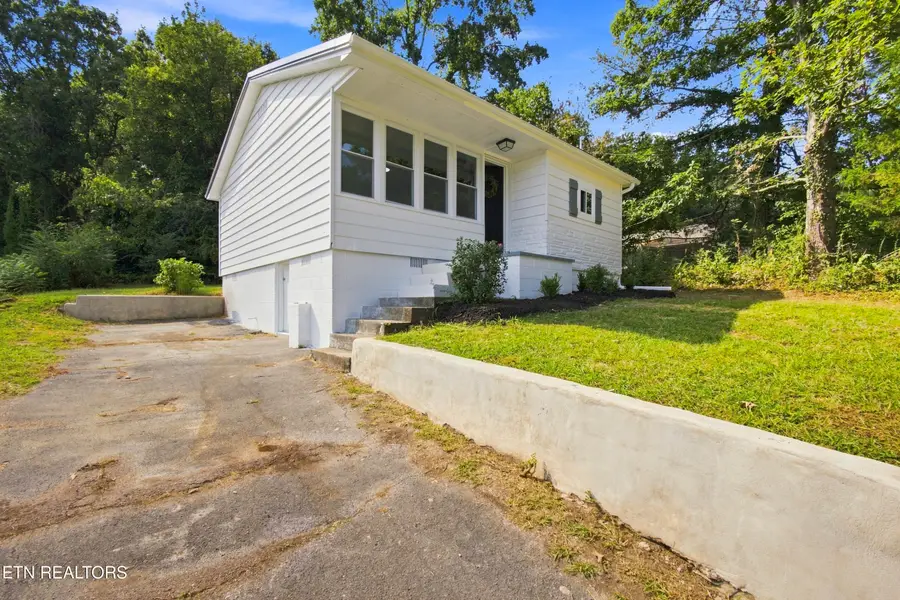 901 Minnesota Ave, Knoxville, TN 37921 - #2