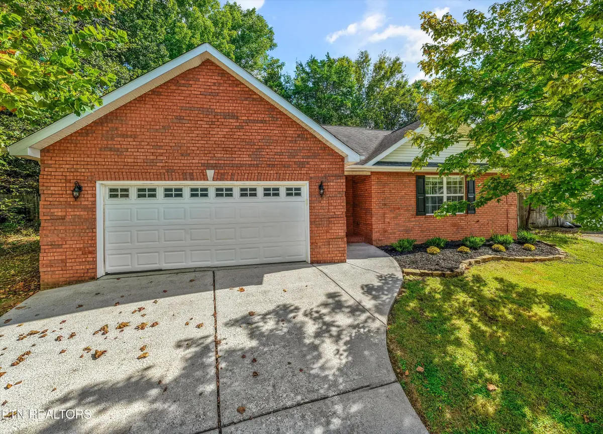 2306 Sunnywood Lane, Knoxville, TN 37912 - #1
