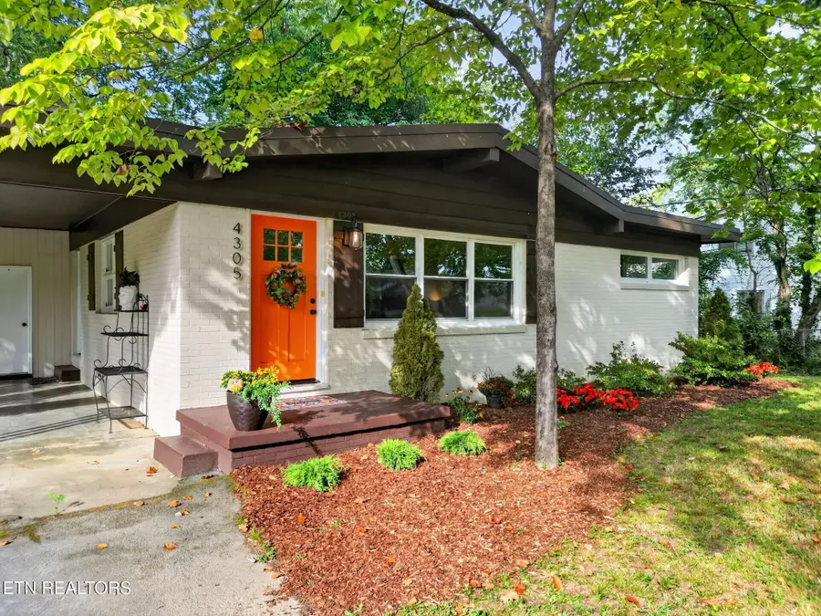 4305 Thornwood Drive, Knoxville, TN 37921 - #3