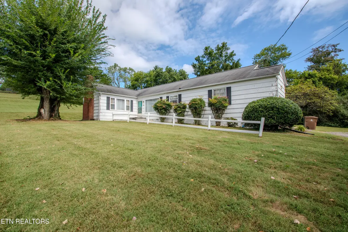 2504 Pleasant View Rd, Knoxville, TN 37914 - #1