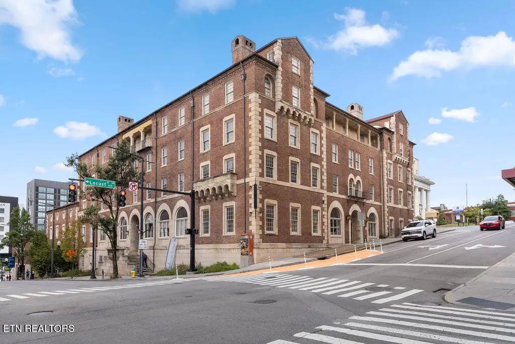 535 Locust St #302, Knoxville, TN 37902 - #1