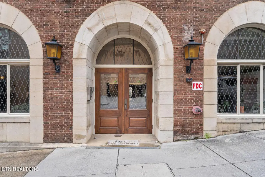 535 Locust St #302, Knoxville, TN 37902 - #3