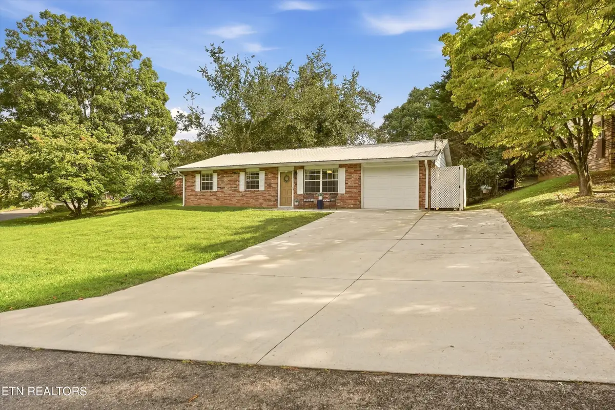 5608 Ridgetop Rd, Knoxville, TN 37921 - #1
