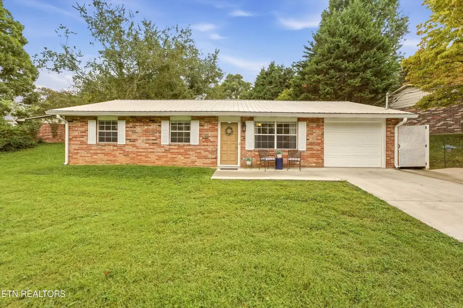 5608 Ridgetop Rd, Knoxville, TN 37921 - #2