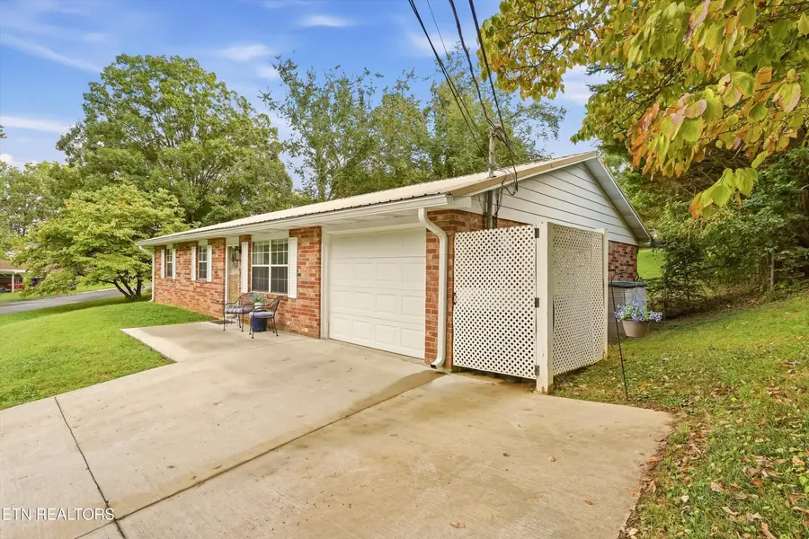 5608 Ridgetop Rd, Knoxville, TN 37921 - #3