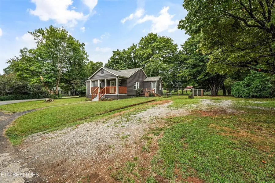 5704 Woodale Drive, Knoxville, TN 37912 - #3