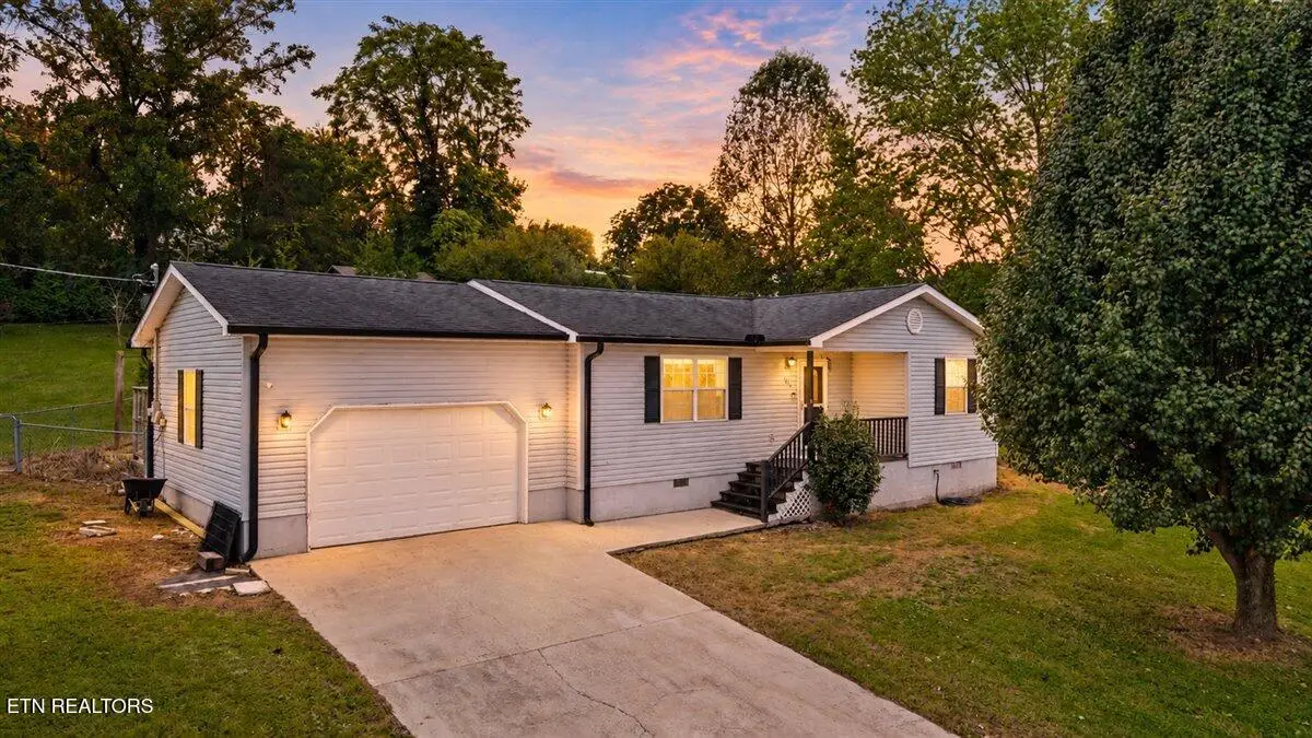 170 S Burress Lane, Jacksboro, TN 37757 - #1