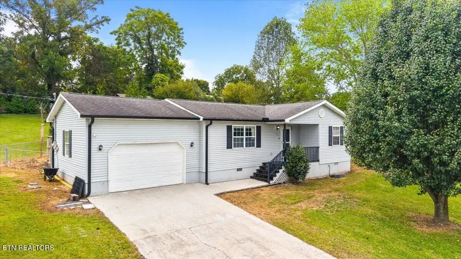 170 S Burress Lane, Jacksboro, TN 37757 - #3