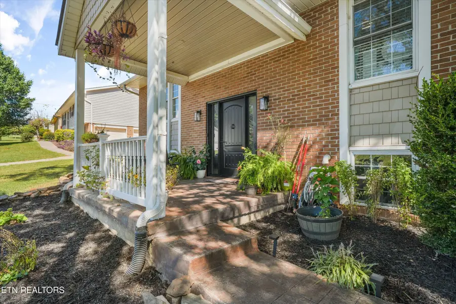 7519 S Whispering Oak Circle, Powell, TN 37849 - #3