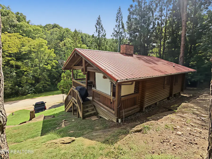 165 N Smoky Mountain Way, Sevierville, TN 37876 - #3