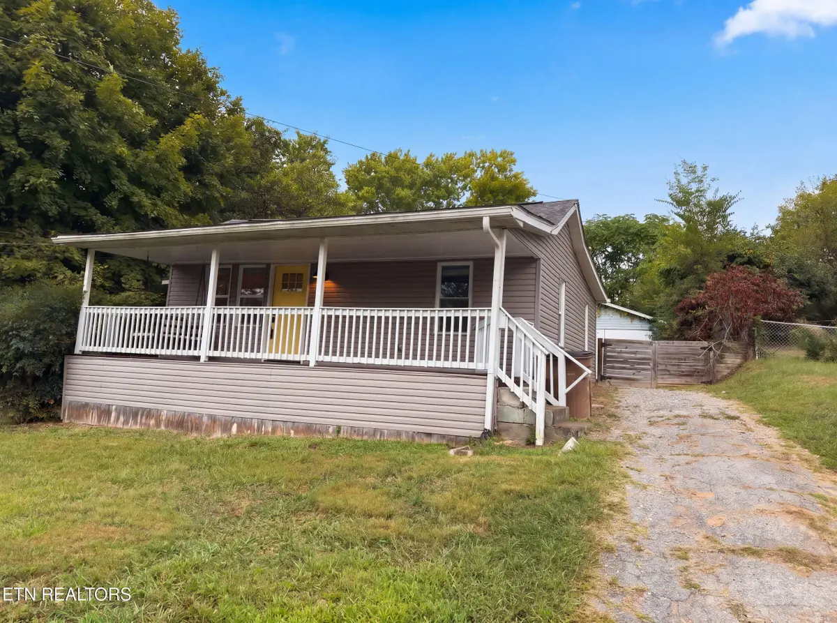 2111 Bernhurst Drive, Knoxville, TN 37918 - #1