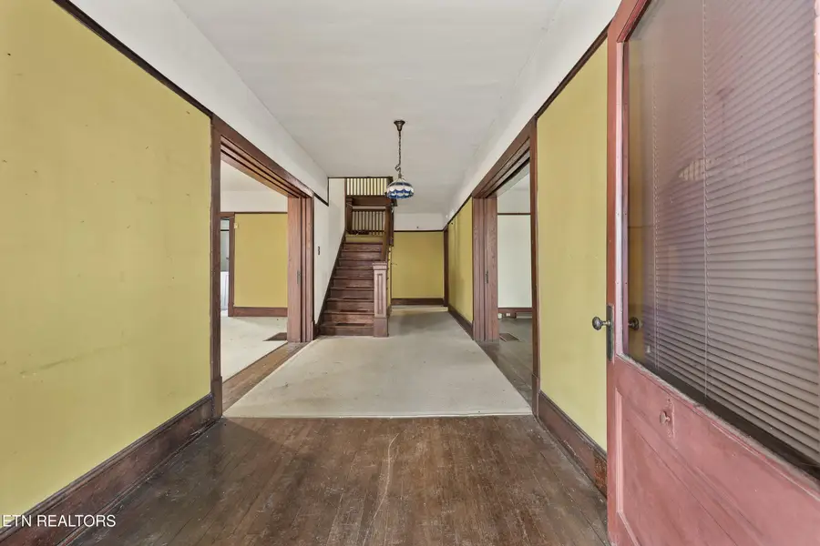 1305 Big Springs Rd, Maryville, TN 37801 - #3